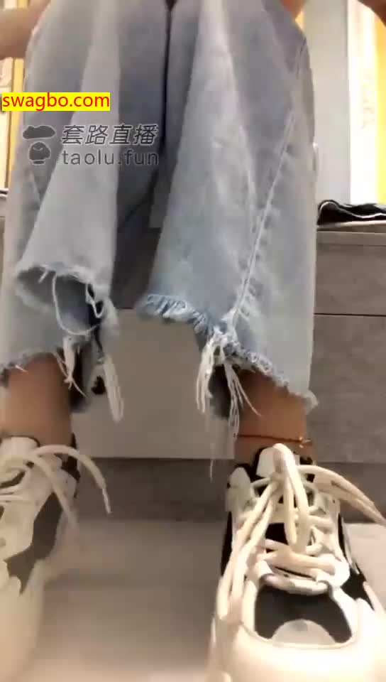 【兰儿小主S】网调-人形犬培养【21分钟】 -套路艾彩视频