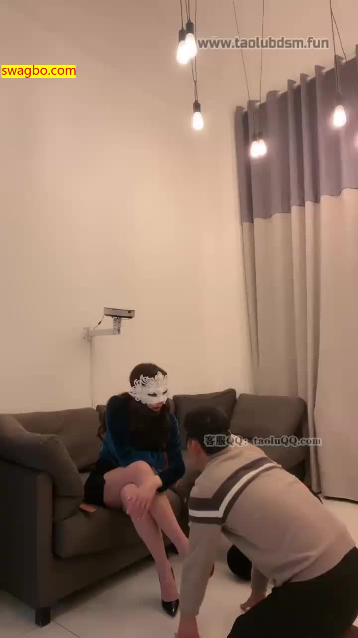 【妆主大大】一对下贱夫妻【26分钟】 -套路艾彩视频