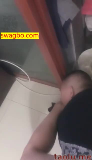 特价_调教贱狗，差点当着他亲妈调教-美丝大人_20181006014002