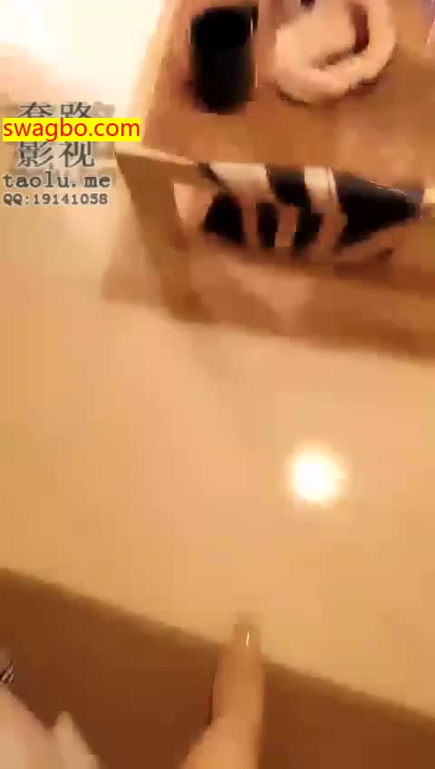 【修复】重度耳光教训迟到贱狗_打出血_【凌夏仙女S】 -套路艾彩视频