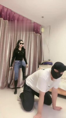 【初见】贱狗迟到的下场 bf18575 -套路艾彩视频