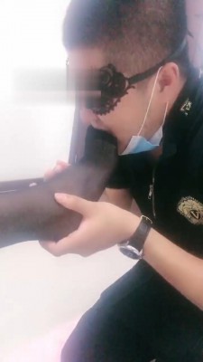 【洪兴十三妹】卫校精神小妹黑丝辱 bf18428 -套路艾彩视频