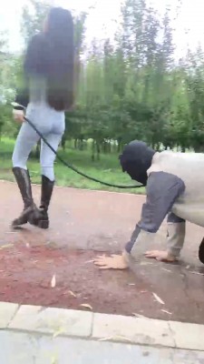 【霁月S&辰辰S】户外捆绑鞭打贱狗（双视角） bf17969 -套路艾彩视频