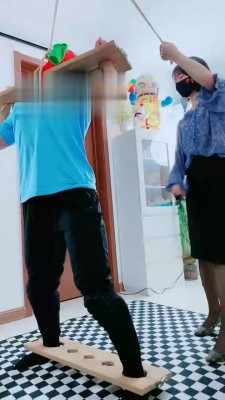 【美离子】袜子塞嘴强制鞭打 bf17668 -套路艾彩视频