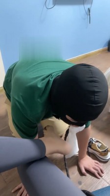 【柠檬大s】夜跑臭裸足恋足专场 bf17531 -套路艾彩视频