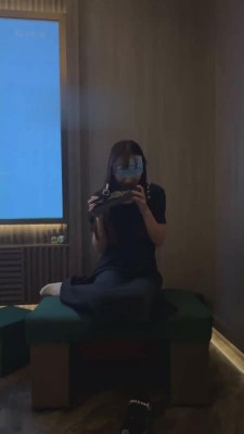 【橘子没熟】加官窒息/沐足店调母狗 bf17455 -套路艾彩视频