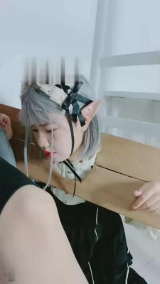 【美离子】枷锁囚禁女奴/吃原味袜子发骚 bf17399 -套路艾彩视频