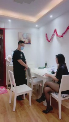 【涵涵】剧情-来自后妈的毒打 bf15395 -套路艾彩视频