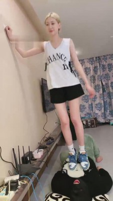 【麋鹿银儿】运动女神VS绿帽狗 bf15289 -套路艾彩视频