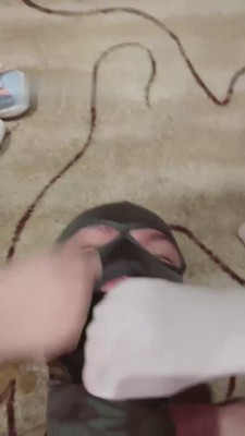 【茜茜】4素人学生S闻原味臭脚 bf14423 -套路艾彩视频