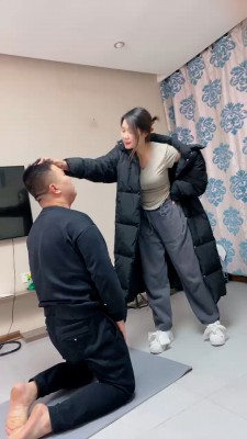 【麋鹿银儿】双素人S暴打爆踹废物狗 bf21332 -套路艾彩视频