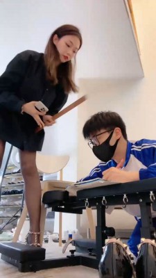 【一茶】御姐范超级诱惑学生狗 bf21267 -套路艾彩视频