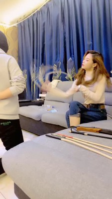 【冷鸢大人】瑜伽女神重度鞭刑 bf21125 -套路艾彩视频