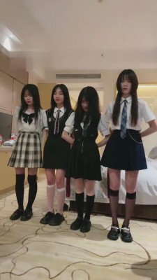 【狗哥】5素人学生S调教班主任 bf13288 -套路艾彩视频