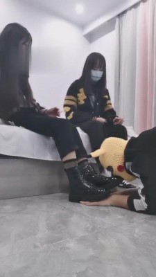 【开发素人】双S-带闺蜜首次虐狗狗 bf4035 -套路艾彩视频
