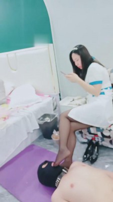 【麒麟女皇】贱狗儿子就喜欢被虐 bf7816 -套路艾彩视频