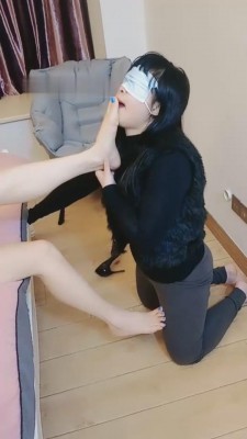 【丹祖宗】原味黑丝高跟碾压母狗 bf7808 -套路艾彩视频
