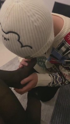 【璐璐】轻度羞辱无脑舔狗 bf7571 -套路艾彩视频