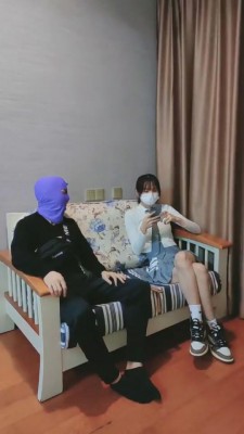 【暴力美学】ATM大额供畜榨金钱现场 bf7327 -套路艾彩视频