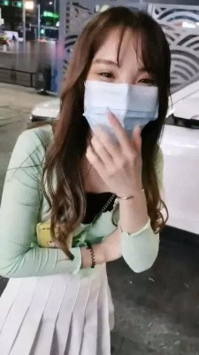 【梵高】路人美女踩踏下跪专场 bf9139 -套路艾彩视频