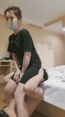 【佛山佛果】恋足深喉腿绞臭鞋羞辱 bf7291 -套路艾彩视频