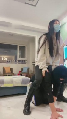 【罗宾】带素人同事凶残骑马奴 bf7488 -套路艾彩视频