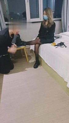 【重庆男神】被酒吧精神小妹暴打日记 bf7122 -套路艾彩视频