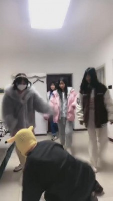【与精神小妹的那些事】校园暴力专场第一弹 bf7088 -套路艾彩视频