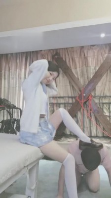 【银河】JK小姐姐白丝继续羞辱班主任 bf7060 -套路艾彩视频