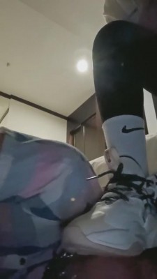 【北京静心】棉袜堵嘴全体重踩踏 bf7010 -套路艾彩视频