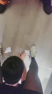 【小拽主人】情侣s开发狗当绿奴（双主轮流圣水） bf6594 -套路艾彩视频