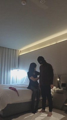 【上海糖糖老师】绑起来遛狗 bf6124 -套路艾彩视频