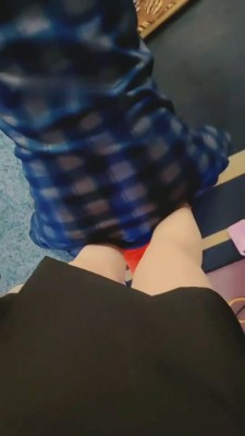 【东营天香百合】喂圈养狗子吃早餐 bf9045 -套路艾彩视频