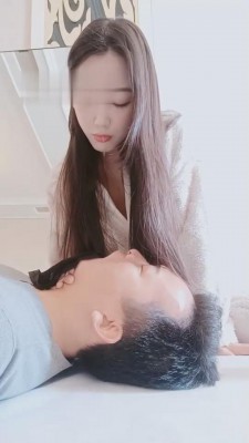 【猫神大人】挑战吞黑丝/滴蜡窒息/口水滴眼球【双视角版】bf10668 -套路艾彩视频