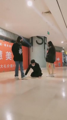 【傲柔】刺激-双S首次公开调奴 bf11445 -套路艾彩视频