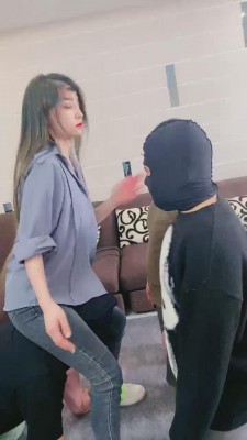 【领主老大】超暴力殴打三父子 bf11418 -套路艾彩视频