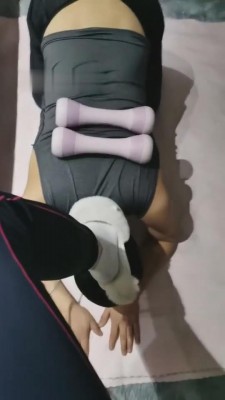 【乐爷】健身后原味鞋袜羞辱狗 bf9766 -套路艾彩视频