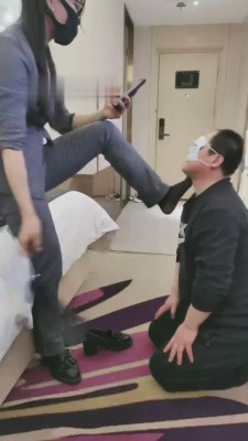 【Alice女王】白领耳光专场抽贱狗 bf9839 -套路艾彩视频