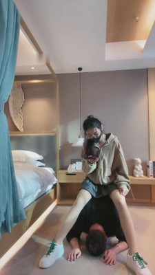 【罗宾】一条狗的使命（骚狗被羞辱至极） bf9832 -套路艾彩视频