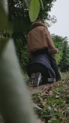 【成都叶子】室外极度羞辱 bf4403 -套路艾彩视频