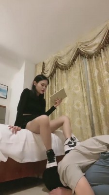 【甜依】绿帽狗超犯贱求虐现场 bf4372 -套路艾彩视频