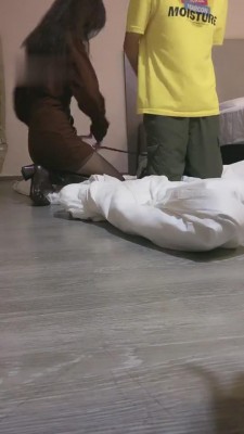 【胖虎】双素人暴力抓小偷惩罚 bf4417 -套路艾彩视频