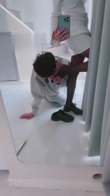 【小拽主人】小奶狗想吃hj bf4985 -套路艾彩视频