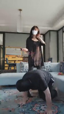 【上海糖糖老师】白领把员工当狗遛 bf5274 -套路艾彩视频