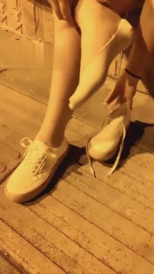 【胖虎】巅峰-户外开发素人成小猫咪 bf884 -套路艾彩视频