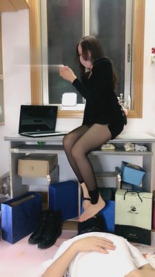 【丝祺】开发同事成脚下狗 bf1283 -套路艾彩视频