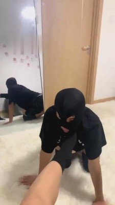 【涵涵】原味黑棉袜的脚下崇拜 bf1766 -套路艾彩视频