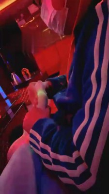 【悦主大人】KTV原味船袜羞辱同事 bf2791