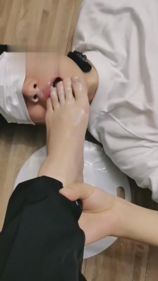【梵高】丝袜酸奶+口水-御姐销售进一步开发 bf3303 -套路艾彩视频