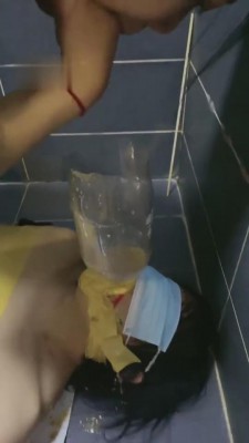 【逗逗】呕吐物羞辱喂食专场 bf2876 -套路艾彩视频